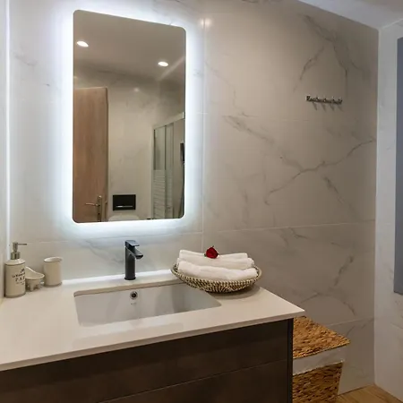 Private Pool Retreat - Georgia's Garden Oasis Alonia