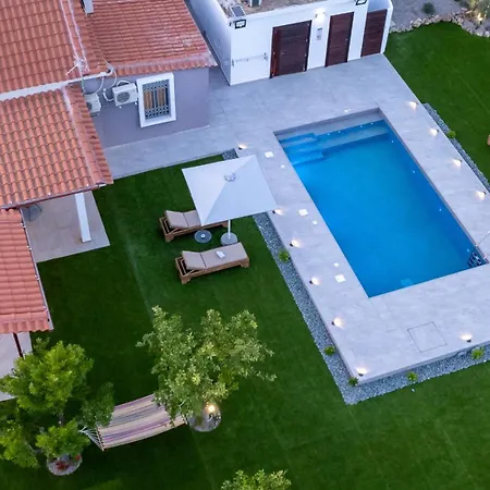 Private Pool Retreat - Georgia's Garden Oasis *