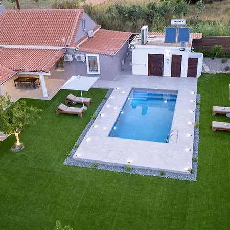 Private Pool Retreat - Georgia's Garden Oasis * Alonia