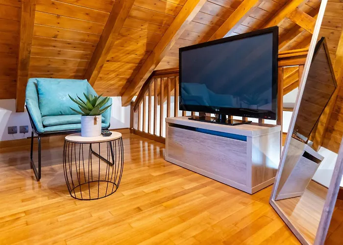 Private Pool Retreat - Georgia's Garden Oasis * Alonia